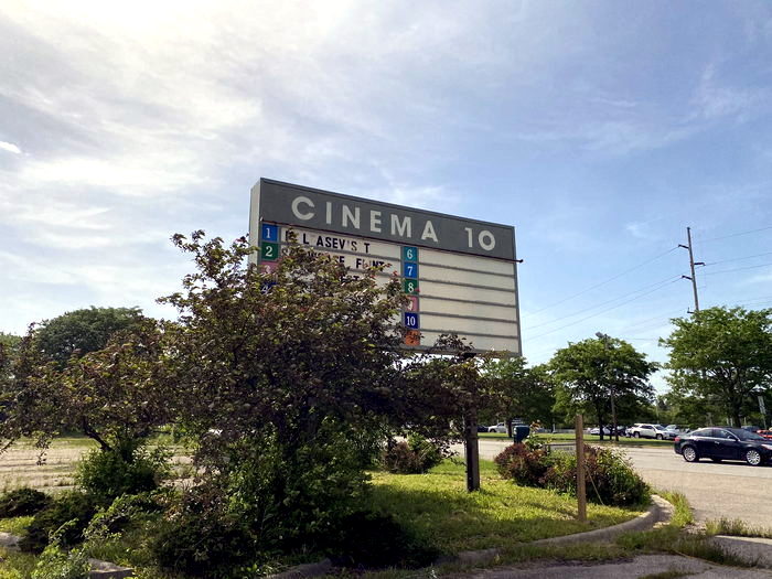 Cinema 10 - June 15 2022 Photo (newer photo)